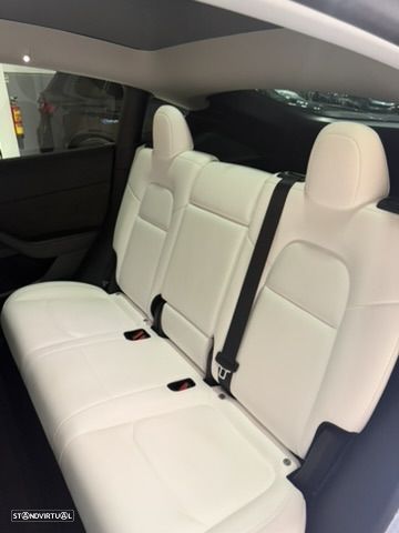 Tesla Model Y Long Range Dual Motor AWD